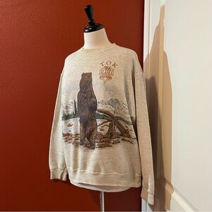 Alaska Wilderness Men’s Vintage Brown Bear Heather Nature Hanes Tag Crew Sweater